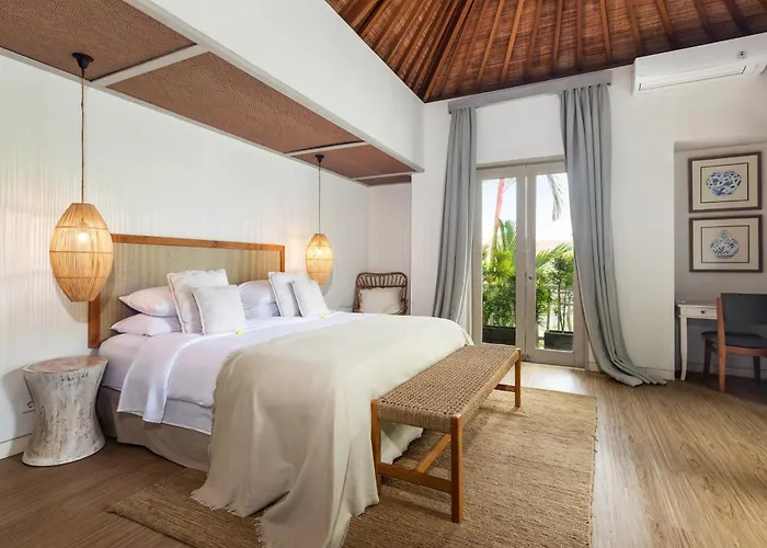 Santhira 3br Pool Near Eat Street *